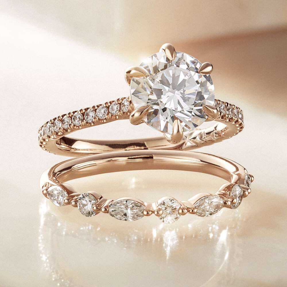 X O Pave Set diamond Womens Wedding Ring In 14K White Gold | Fascinating  Diamonds