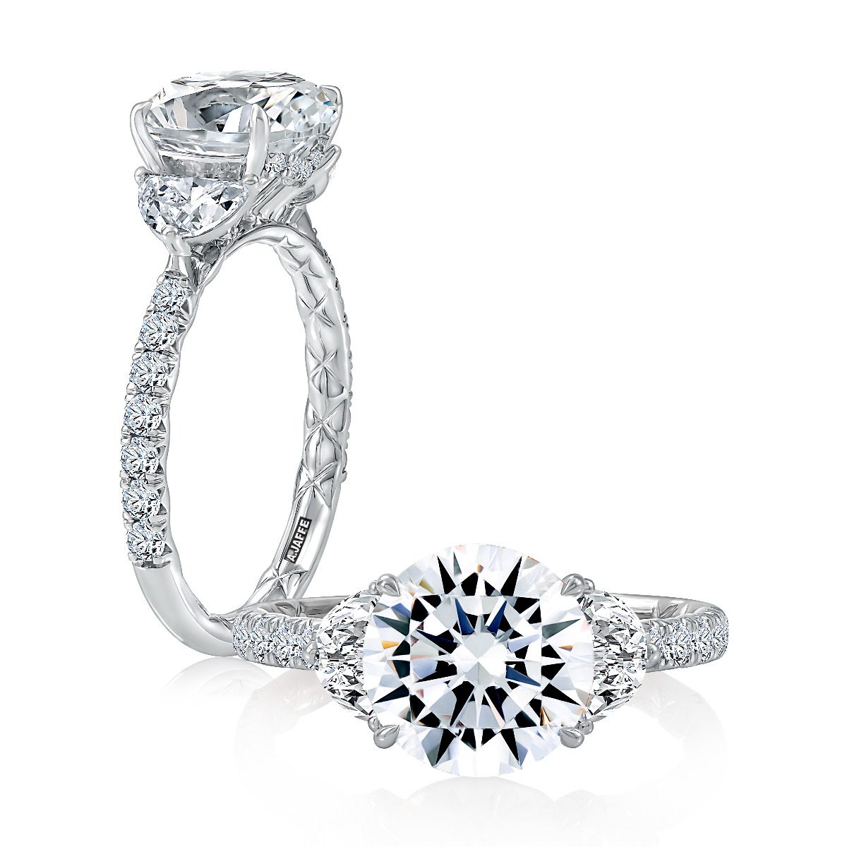 Three Stone Round Center Diamond Engagement Ring with Quilts™ Interior