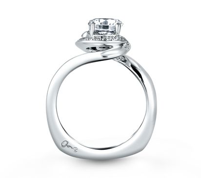 Engagement Ring with a Swirl and Halo Look