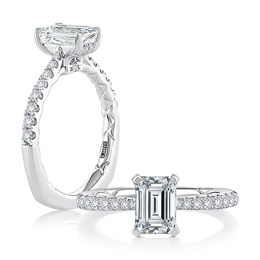 Tapered Emerald Cut Diamond Pavé Engagement Ring With Quilts™ Interior