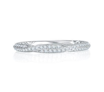Exquisite Delicate Quilted Anniversary Band
