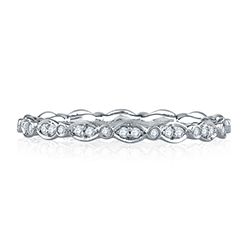Alternating Marquise and Round Shaped Anniversary Band