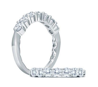 Dazzling Seven Stone Prong Quilted Anniversary Band