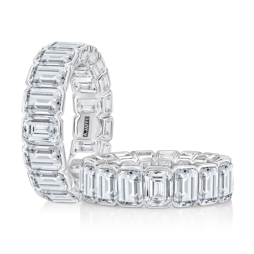 Classic Bezel Emerald Diamond Wedding Band