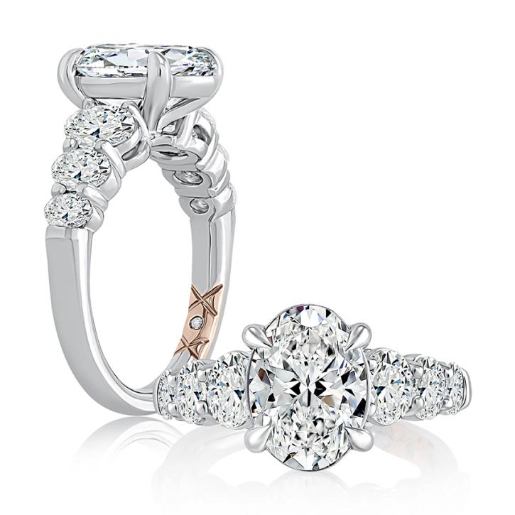 7 Reasons Oval Engagement Rings Are the Hottest Trend in 2025